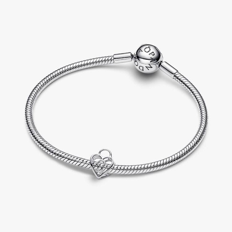 Pandora – Charms – vue 3
